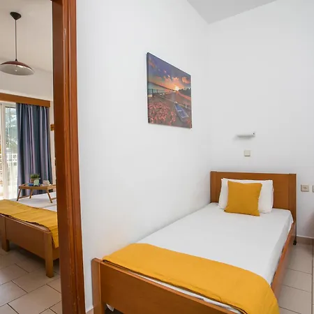Sun View Apartment Lardos